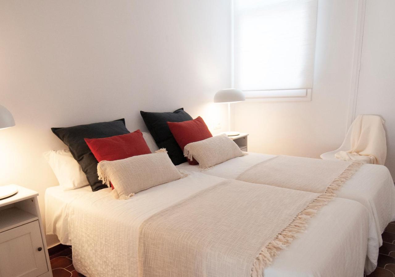 Casa Blanca Beach Apartment Torredembarra Exterior photo