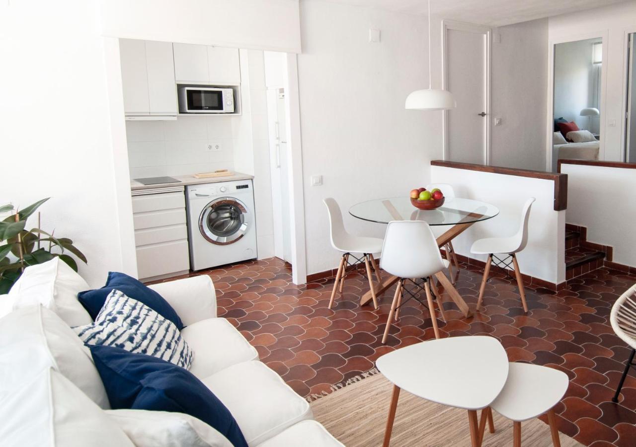 Casa Blanca Beach Apartment Torredembarra Exterior photo